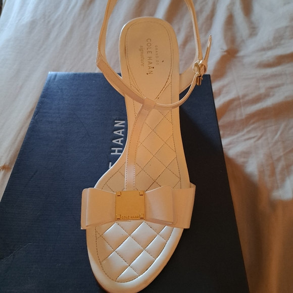 Cole  Haan Genessa Sandal II - Picture 3 of 8